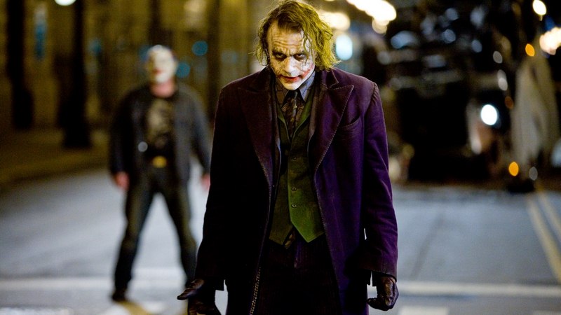The Dark Knight: Kiệt tác của dòng phim siêu anh hùng the dark knight hinh anh 11 - The Dark Knight: Kiệt tác của dòng phim siêu anh hùng