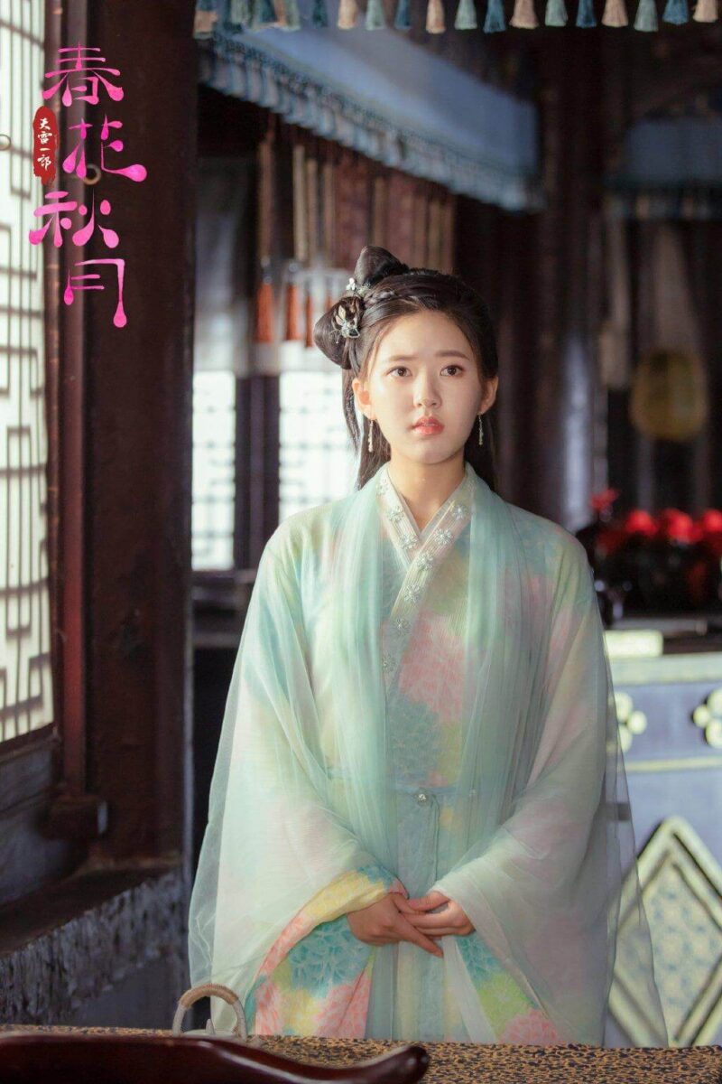 Triệu Lộ Tư: Sự chuyển mình xuất sắc của nàng "mỹ nữ xuyên không" trieu lo tu hinh anh 4 e1620819657520 - Triệu Lộ Tư: Sự chuyển mình xuất sắc của nàng "mỹ nữ xuyên không"