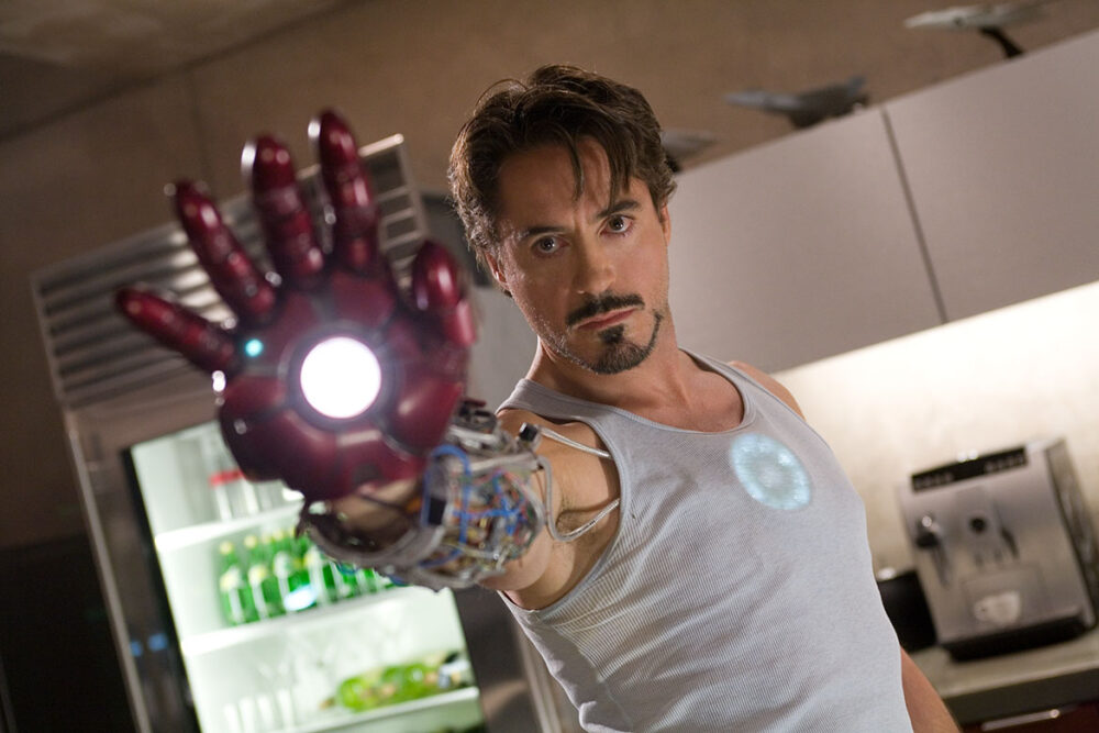 Iron Man: Chuyện về gã tỷ phú thiên tài nhưng dị biệt Mot iron man co tat ca moi thu nhung day co don e1611776259804 - Iron Man: Chuyện về gã tỷ phú thiên tài nhưng dị biệt
