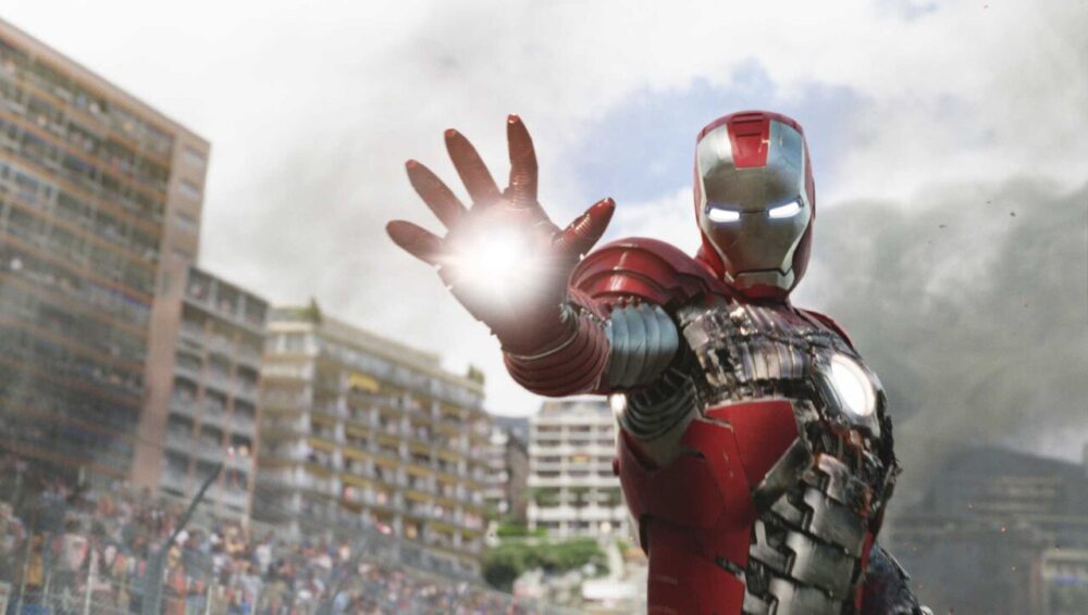 Iron Man 2, Iron Man 2: Khi siêu anh hùng gục ngã