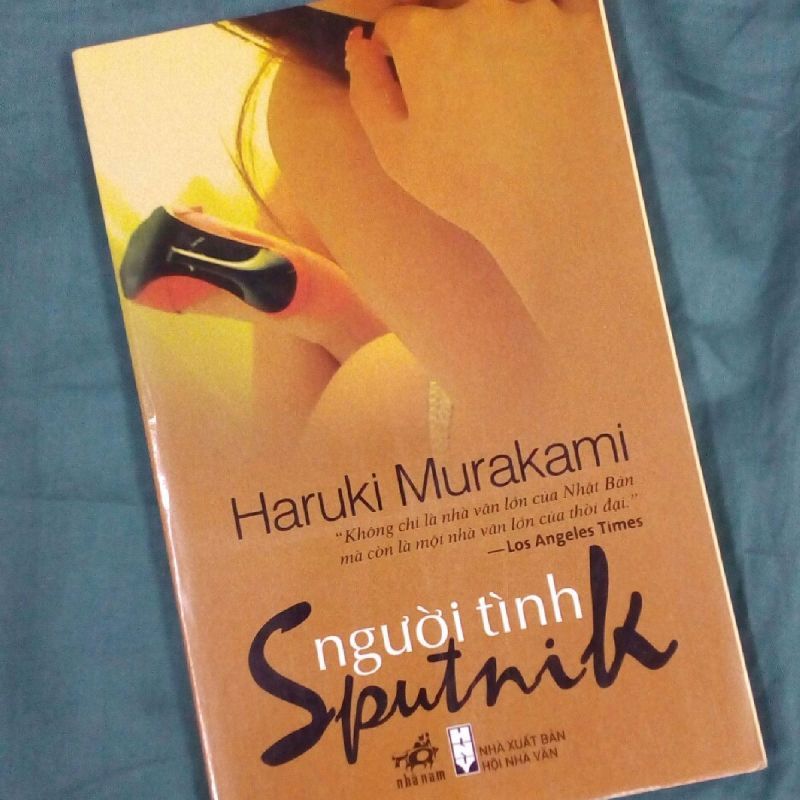 Người tình Sputnik và nét cô độc biểu trưng của Haruki Murakami nguoi tinh sputnik hinh anh 4 - Người tình Sputnik và nét cô độc biểu trưng của Haruki Murakami