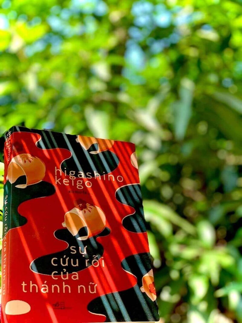 Sự cứu rỗi của thánh nữ: Khi tình yêu hóa thành hận thù su cuu roi cua thanh nu hinh anh 6 e1621072829417 - Sự cứu rỗi của thánh nữ: Khi tình yêu hóa thành hận thù