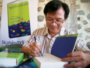 Tac gia Nguyen Nhat Anh 300x225 - Nguyễn Nhật Ánh – người dẫn lối cho những năm tháng tuổi thơ