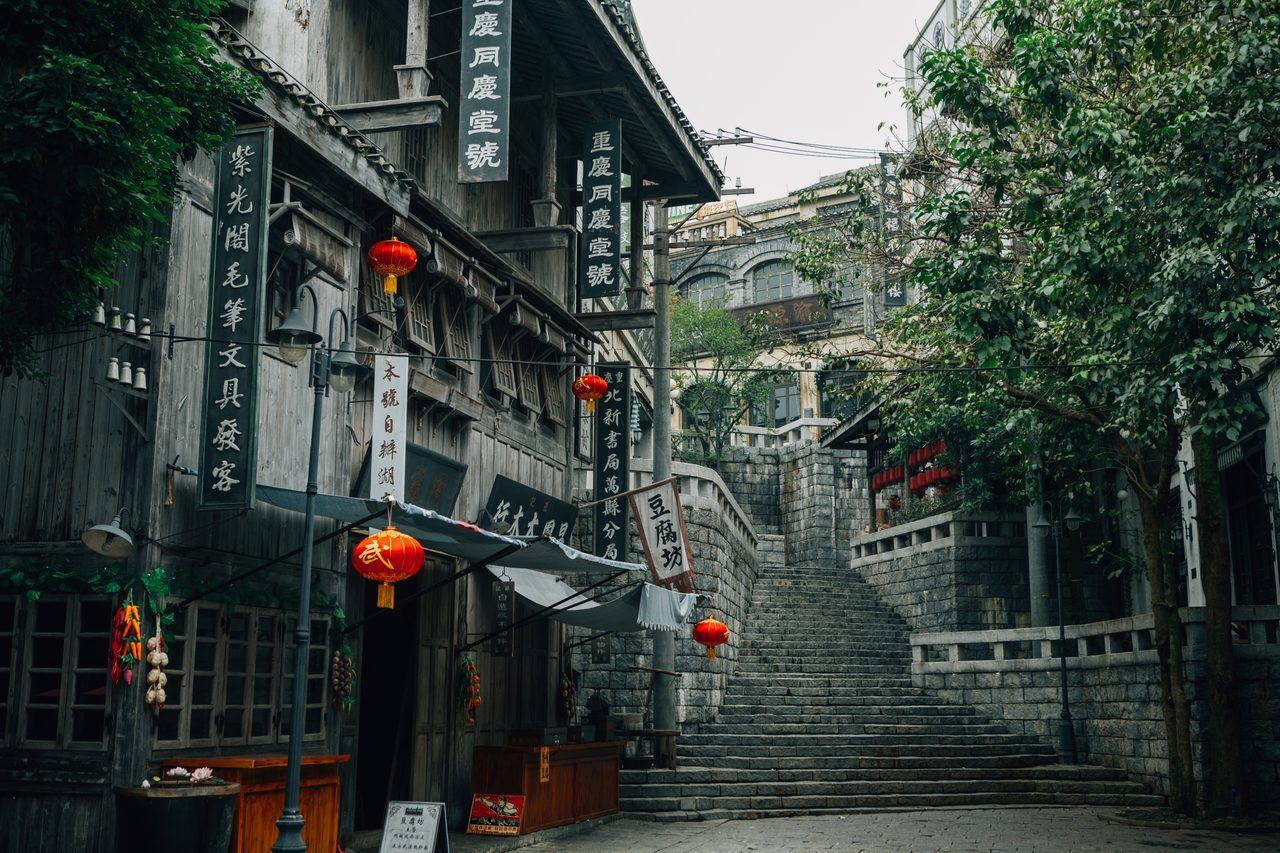 Năm tháng tĩnh lặng kiếp này bình yên, Năm tháng tĩnh lặng, kiếp này bình yên: Hành trình tìm về miền an yên trong tâm hồn