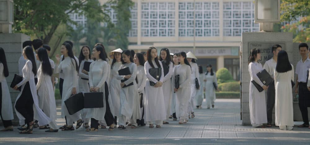 Mắt biếc, “Mắt biếc”: Kết thúc buồn cho những tình yêu đơn phương