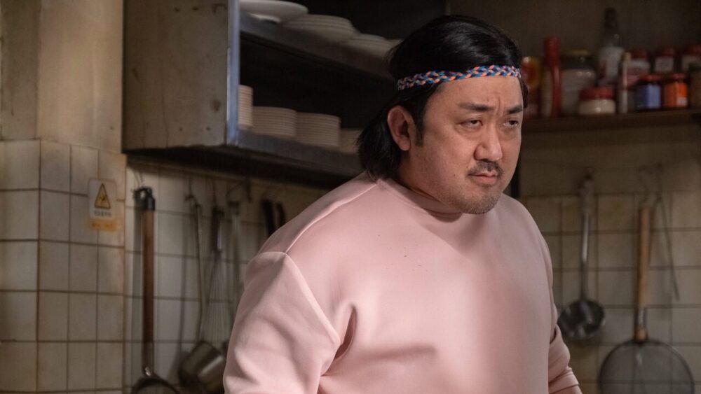 Chú béo Ma dong-seok trong phim Trẻ trâu khởi nghiệp