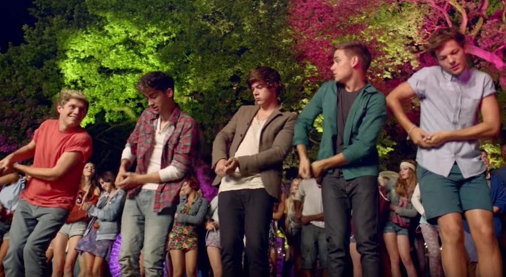 1D 21 - One Direction - Từ năm chàng trai đơn độc đến vang danh thế giới