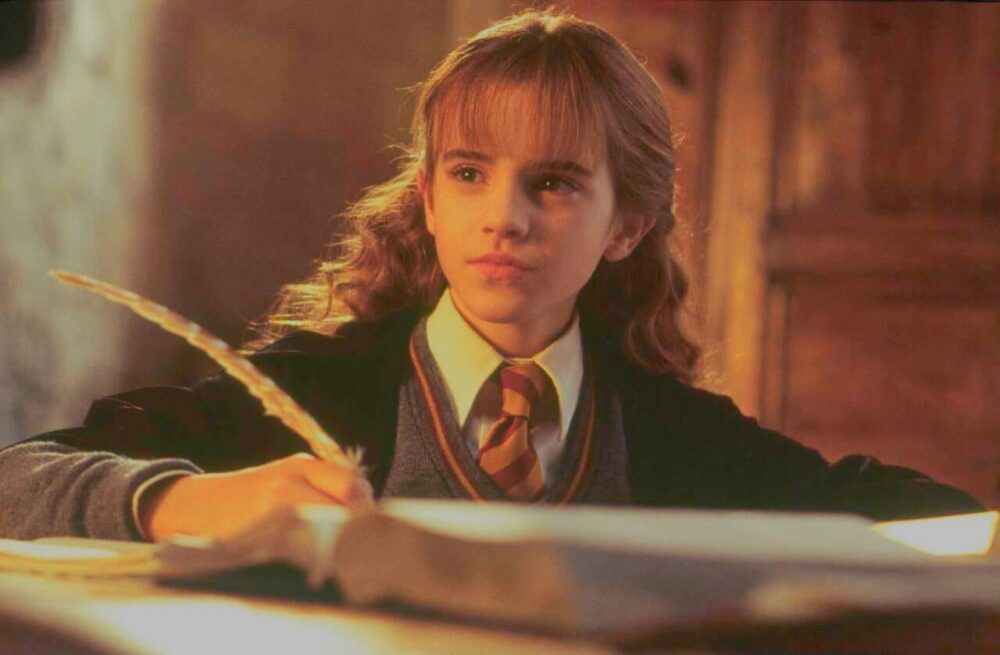 Emma Watson và hành trình cống hiến cho nghệ thuật Hermione trong Harry Potter va hon da phu thuy e1581709726801 - Emma Watson và hành trình cống hiến cho nghệ thuật