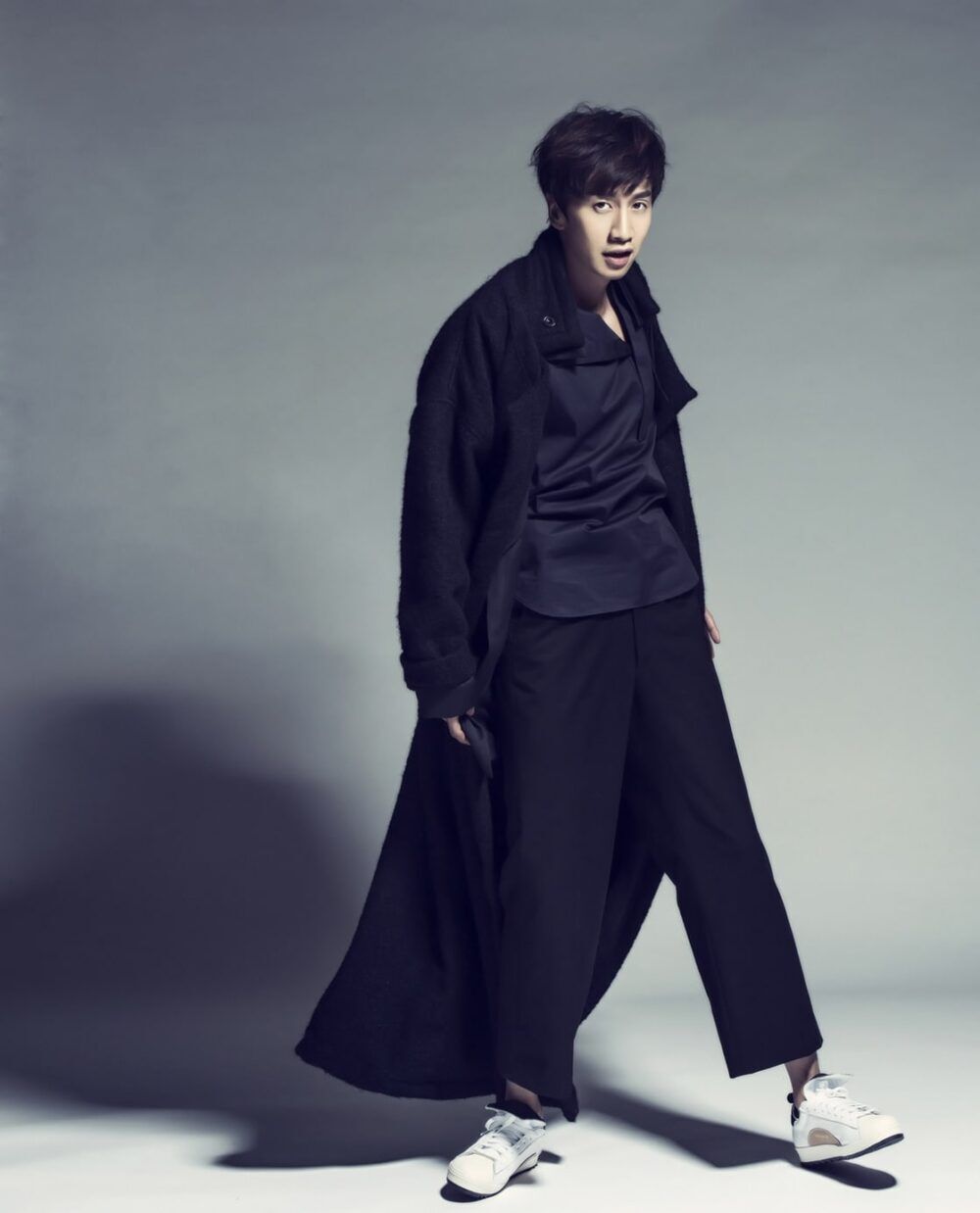 Lee Kwang Soo và sự nghiệp thăng hoa của hoàng tử châu Á anh tung co khoang thoi gian tu ti ve ngoai hinh cua minh e1581874839360 - Lee Kwang Soo và sự nghiệp thăng hoa của hoàng tử châu Á
