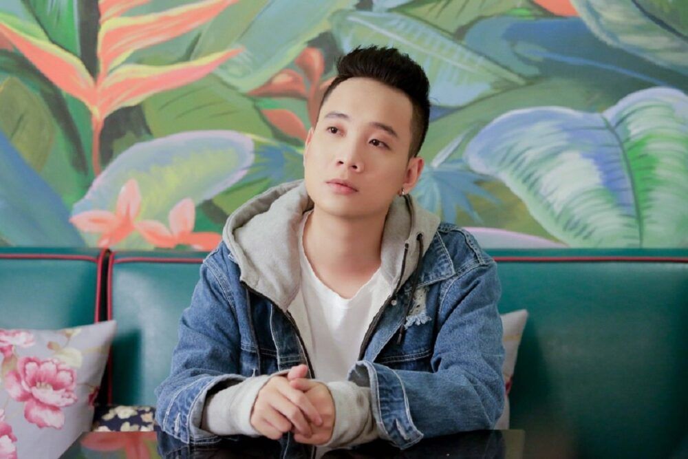 Đã lỡ yêu em nhiều: Khúc ca dành cho mối tình đơn phương justatee mv da lo yeyu em nhieu e1580897422251 - Đã lỡ yêu em nhiều: Khúc ca dành cho mối tình đơn phương