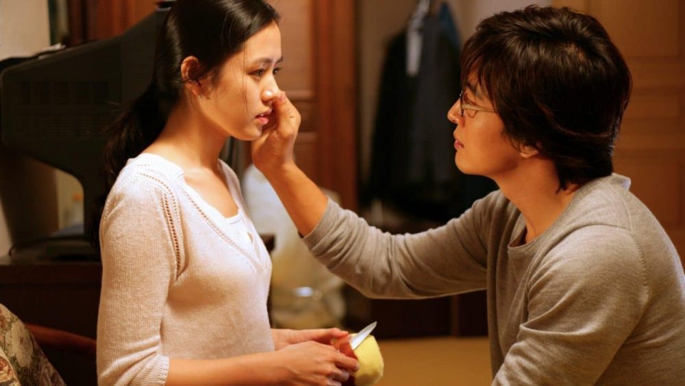 Son Ye Jin: "Quốc bảo nhan sắc" của làng điện ảnh Hàn Quốc co lot xac voi vai dien tao bao trong bo phim tuyet thang tu e1585243040549 - Son Ye Jin: "Quốc bảo nhan sắc" của làng điện ảnh Hàn Quốc