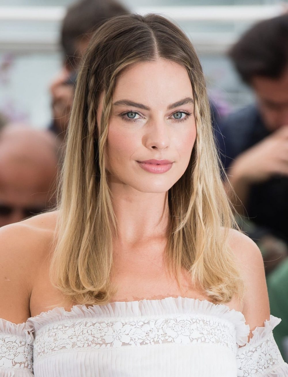 Margot Robbie, Margot Robbie: Từ cô gái nghèo khổ đến minh tinh Hollywood