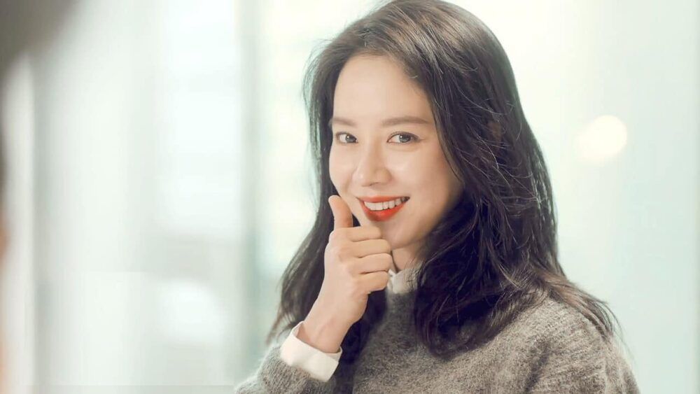 Diễn viên Song Ji Hyo