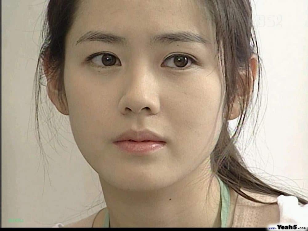 Son Ye Jin: "Quốc bảo nhan sắc" của làng điện ảnh Hàn Quốc tai nang dien xuat cua nu dien vien duoc boc lo tu khi con rat tre e1585167855311 - Son Ye Jin: "Quốc bảo nhan sắc" của làng điện ảnh Hàn Quốc