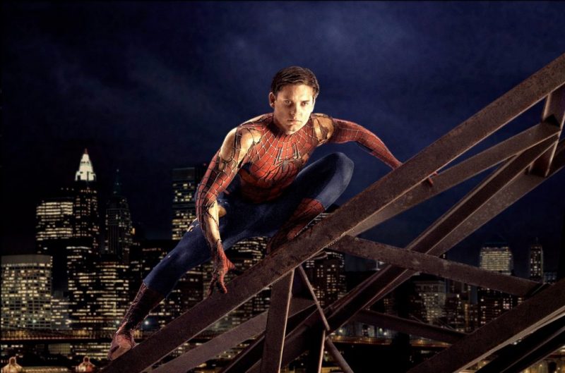 SpiderMan 2 của Tobey Maguire đang "làm mưa làm gió" tại rạp khi Tom mười tuổi