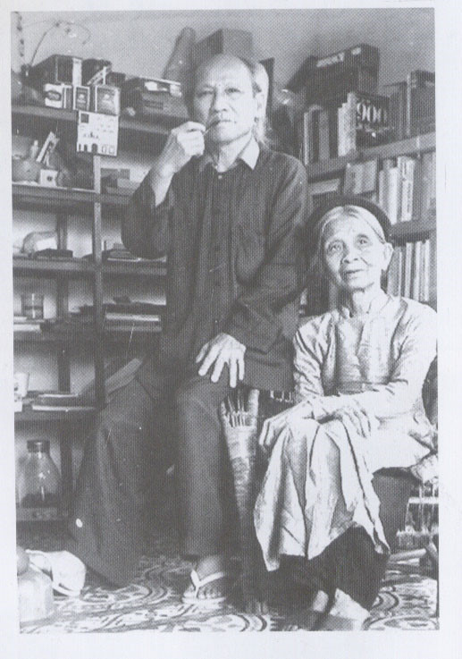 Vợ chồng Nguyễn Tuân