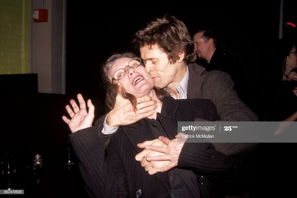 Elizabeth LeCompte và Willem Dafoe ở những năm cuối thập niên 90