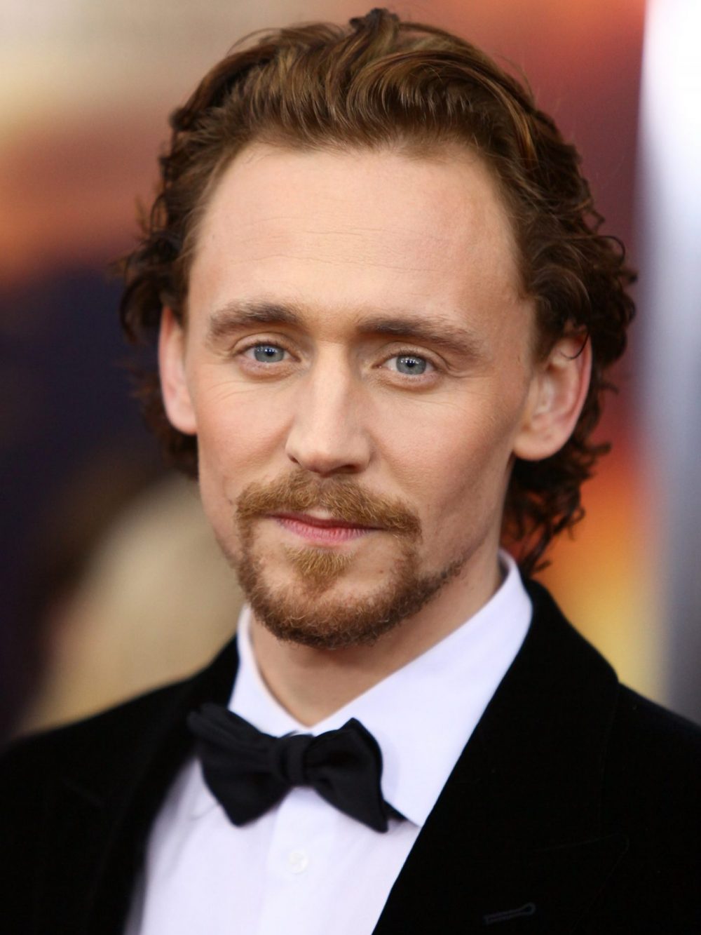 chang loki dien trai e1589439936801 - Tom Hiddleston: Chàng Loki đa tài của Marvel