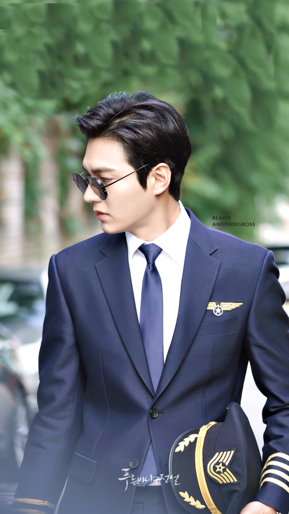 Huyền thoại biển xanh và những yếu tố làm nên thành công của siêu phẩm lee min ho trong phim e1588278495326 - Huyền thoại biển xanh và những yếu tố làm nên thành công của siêu phẩm