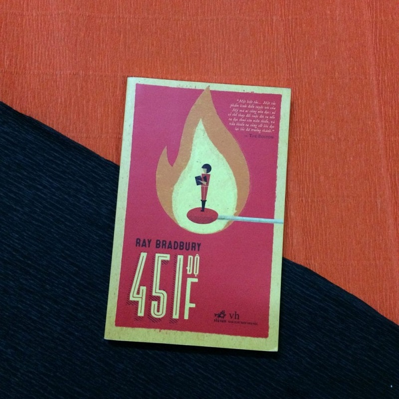 Sách 451 độ F
