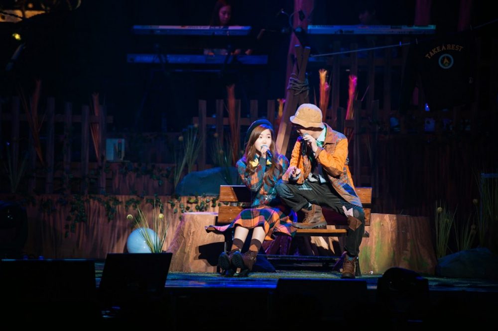 AKMU và những “đứa trẻ” khao khát chinh phục giấc mơ âm nhạc akmu time and fallen leaves e1596122586945 - AKMU và những “đứa trẻ” khao khát chinh phục giấc mơ âm nhạc