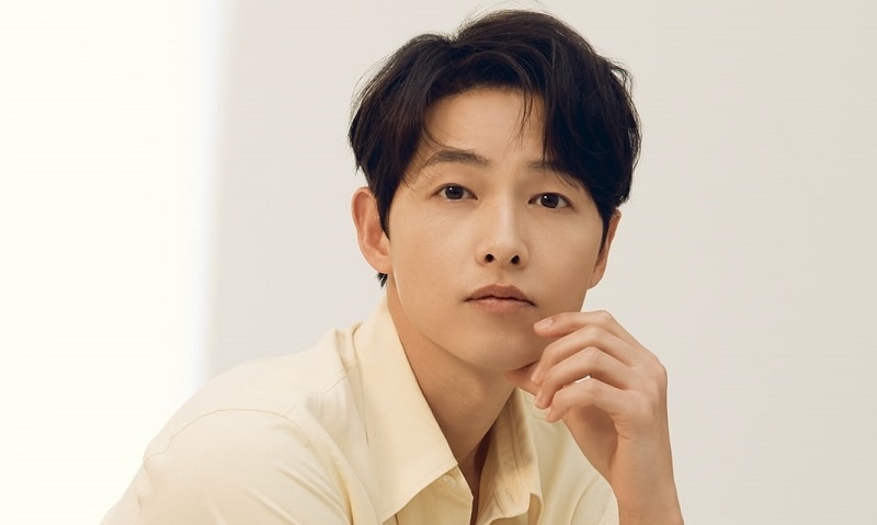 Song Joong Ki chàng tài tử đẹp hơn hoa