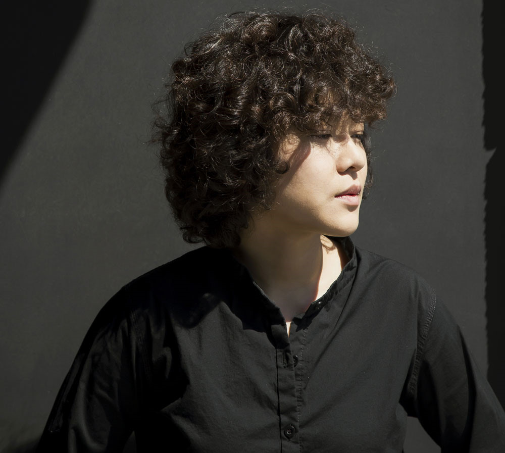 Tiên Tiên: Sắc màu khác lạ giữa muôn vàn "nốt nhạc" ngân vang tientien artist - Tiên Tiên: Sắc màu khác lạ giữa muôn vàn "nốt nhạc" ngân vang