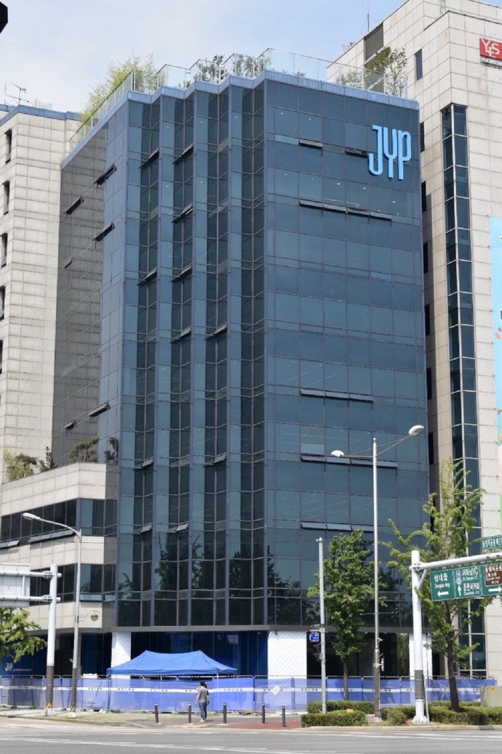 Trụ sở chính của JYP Entertainment tại Hàn Quốc
