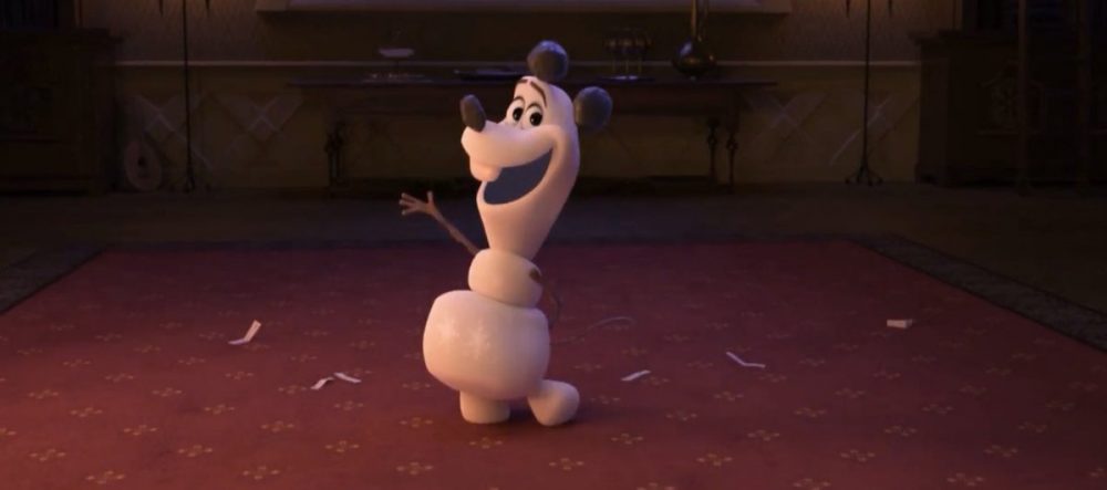 Hình ảnh chú chuột Mickey quen thuộc được Olaf hóa trang cực kỳ xuất sắc