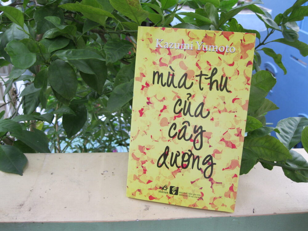 Mùa thu của cây dương cùng những lá thư không lời hồi đáp nhan vat trong mua thu cua cay duong nhu dai dien nguoi dan nhat ban e1618137089171 - Mùa thu của cây dương cùng những lá thư không lời hồi đáp