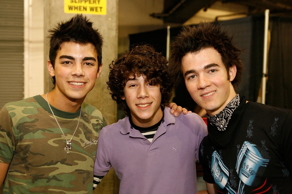 thoi tre - Jonas Brothers: Đẳng cấp của những quý ông làng nhạc