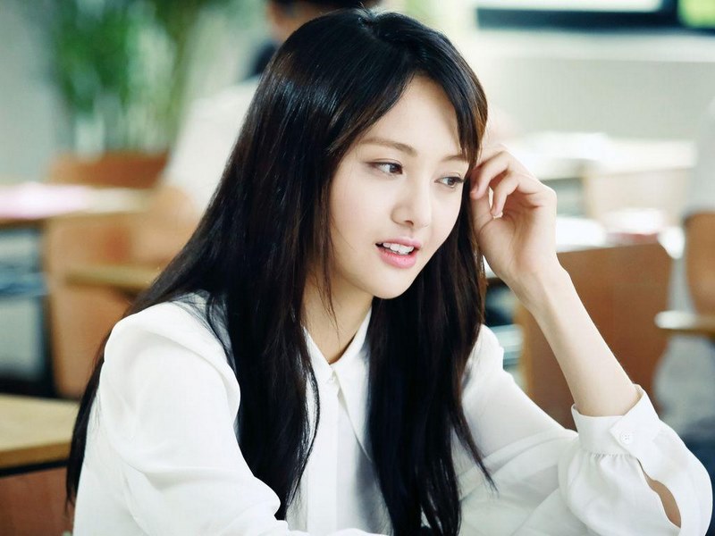 Nữ diễn viên Trịnh Sảng