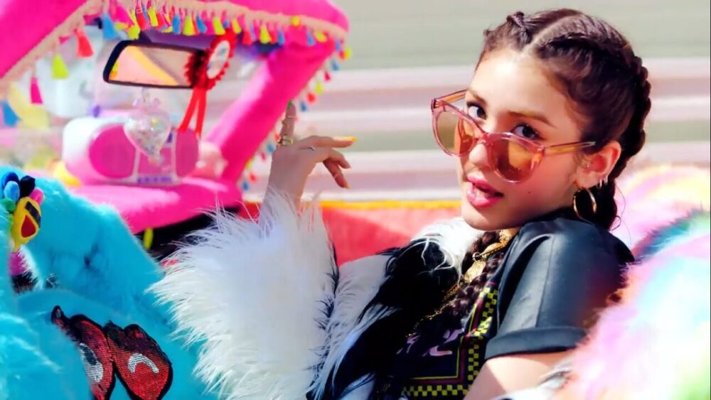 Somi: “Bông hồng lai” đầy tiềm năng của làng âm nhạc Hàn Quốc somi my tien e1606814722641 - Somi: “Bông hồng lai” đầy tiềm năng của làng âm nhạc Hàn Quốc