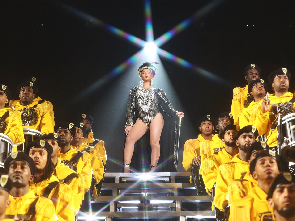 beyonce coachella 2018 - Beyoncé: Nữ hoàng của làng nhạc đương đại thế giới