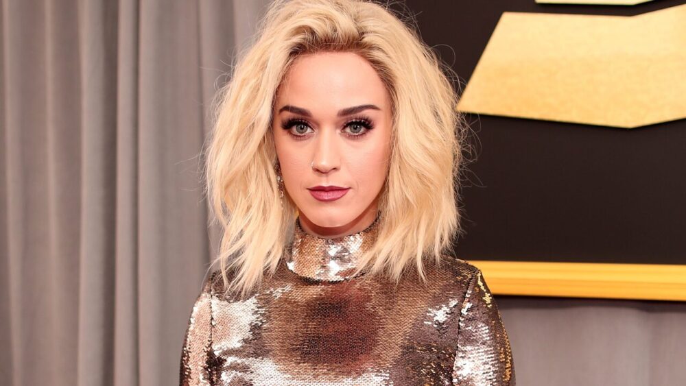 khủng hoảng trong sự nghiệp của Katy Perry