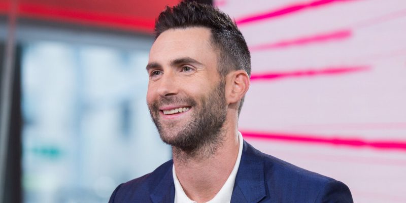 Ngoại hình đầy lịch lãm của Adam Levine