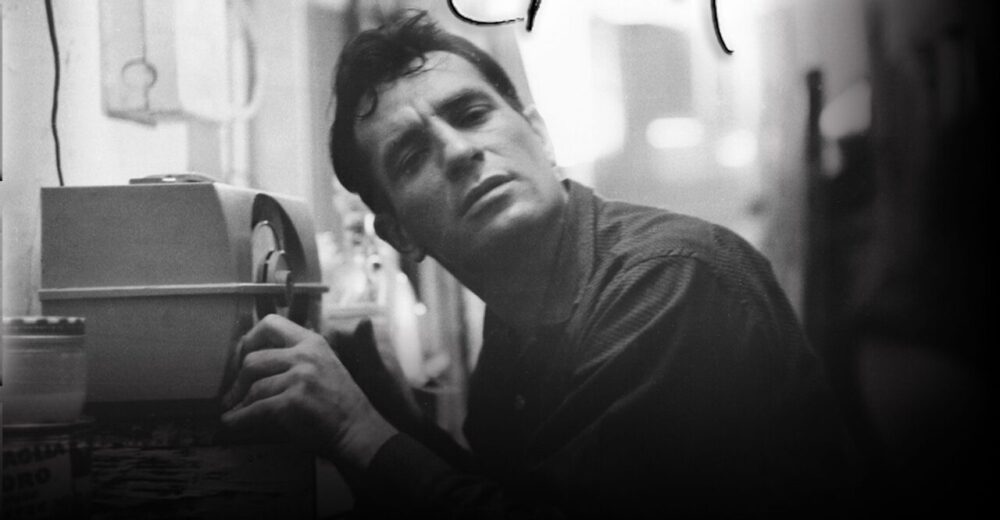 Trên đường: Khúc ca tự do của những trái tim gió bụi hinh anh nha van jack kerouac e1617468584398 - Trên đường: Khúc ca tự do của những trái tim gió bụi