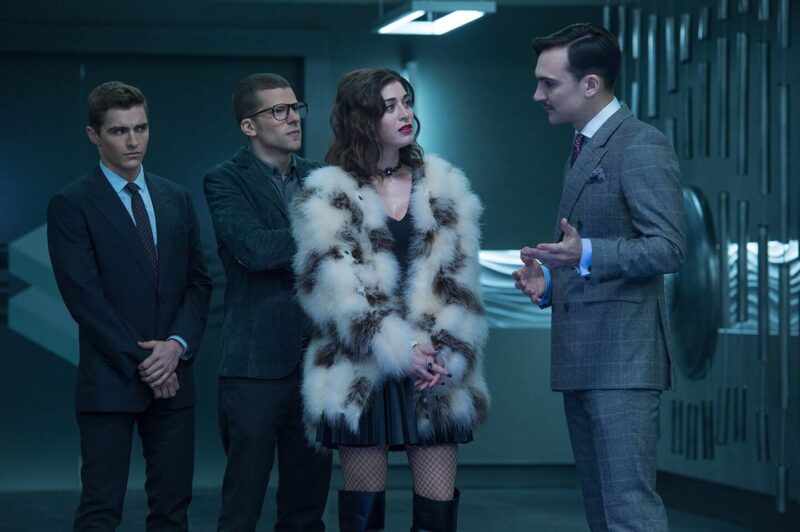 Now you see me 2: Sự quay trở lại ngoạn mục hay cú lừa gây thất vọng? now you see me 2 hinh anh 2 e1621692384845 - Now you see me 2: Sự quay trở lại ngoạn mục hay cú lừa gây thất vọng?