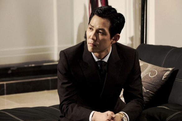 lee jung jae hinh anh 30 585x390 - Lee Jung Jae: Từ sự nghiệp đỉnh cao đến tình duyên viên mãn