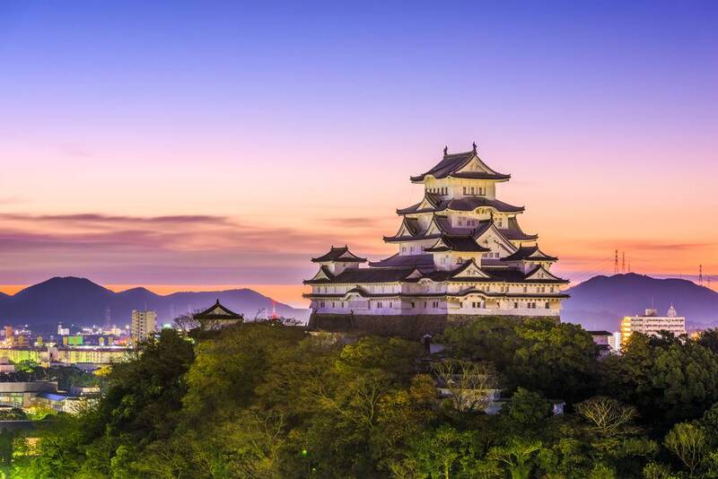 Vẻ đẹp cổ kính của lâu đài Himeji luôn tỏa ra nét quyến rũ đặc biệt