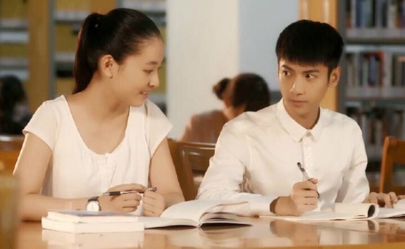 La Vân Hi: Từ khởi đầu nhọc nhằn đến danh hiệu nam thần màn ảnh la van hi hinh anh 19 e1629090326960 - La Vân Hi: Từ khởi đầu nhọc nhằn đến danh hiệu nam thần màn ảnh