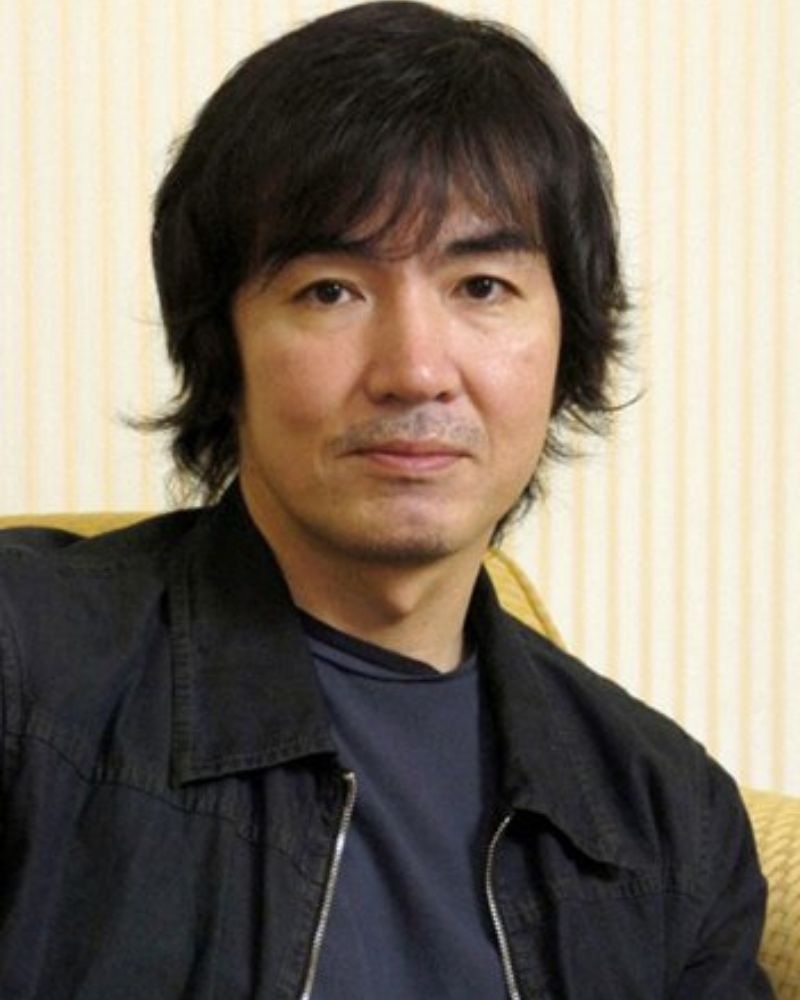 Chân dung tác giả Higashino Keigo
