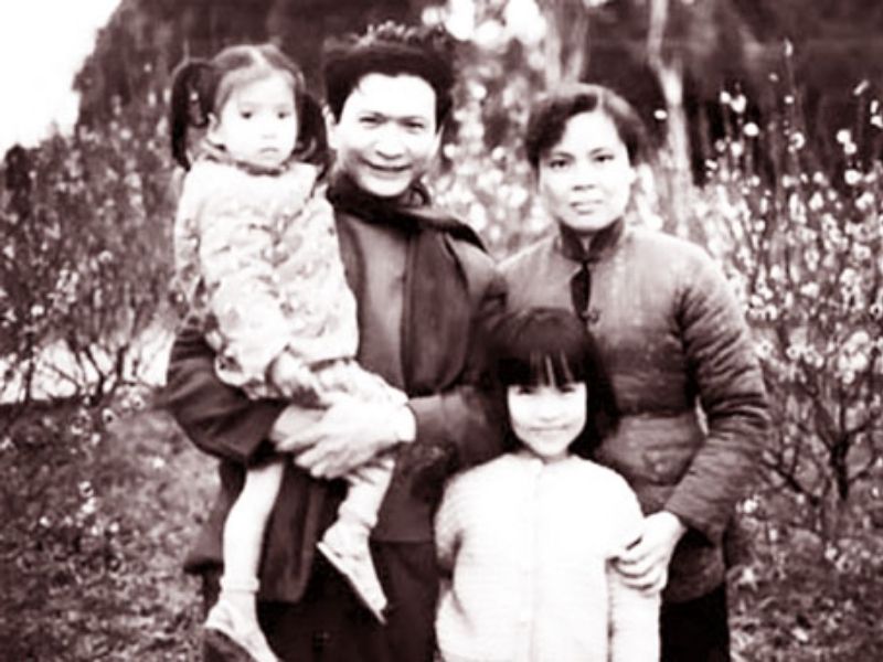 Chế Lan Viên: “Kiện tướng” của phong trào Thơ mới che lan vien hinh anh 4 - Chế Lan Viên: “Kiện tướng” của phong trào Thơ mới