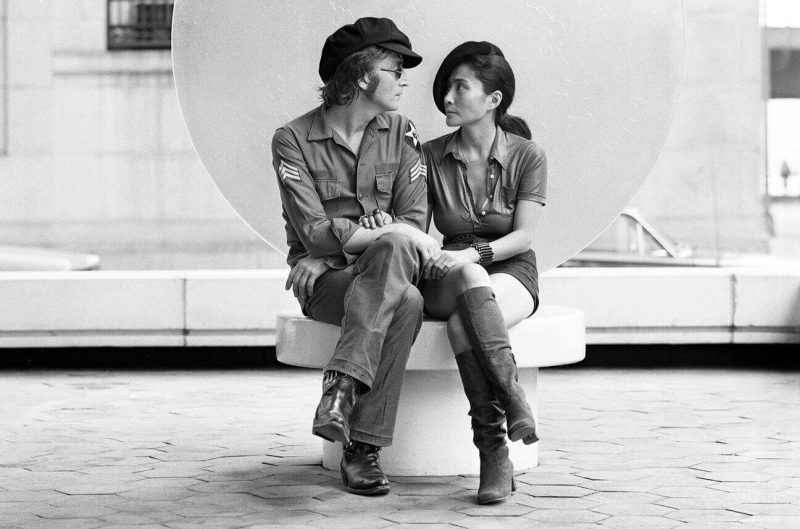 John Lennon và Yoko Ono là bạn tâm giao trong âm nhạc và cuộc sống
