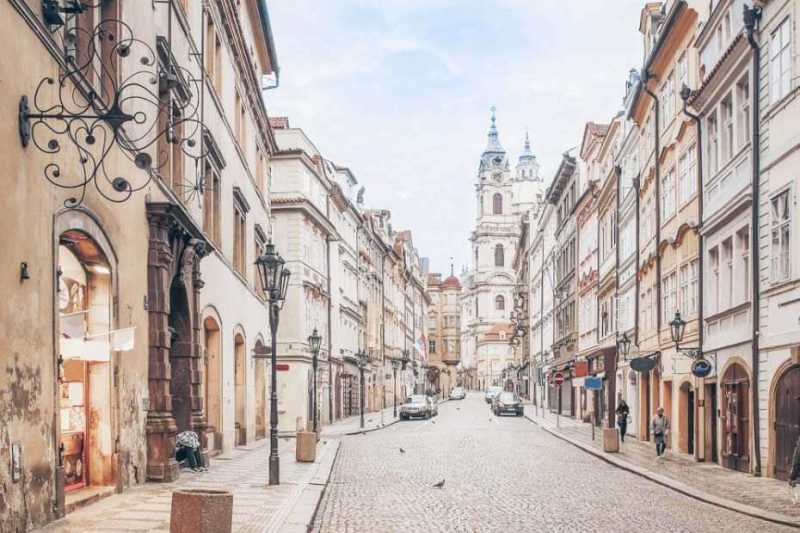 Praha: Thành phố cổ tích ngập tràn lãng mạn và bí ẩn praha hinh anh 14 e1632908051459 - Praha: Thành phố cổ tích ngập tràn lãng mạn và bí ẩn