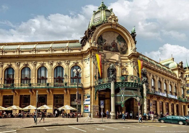 Praha: Thành phố cổ tích ngập tràn lãng mạn và bí ẩn praha hinh anh 45 e1632914985683 - Praha: Thành phố cổ tích ngập tràn lãng mạn và bí ẩn