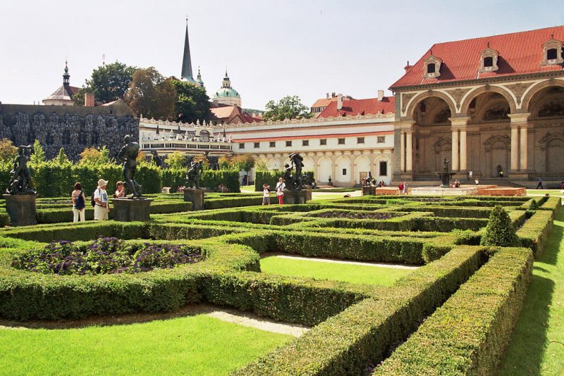 Praha: Thành phố cổ tích ngập tràn lãng mạn và bí ẩn praha hinh anh 59 e1632915939910 - Praha: Thành phố cổ tích ngập tràn lãng mạn và bí ẩn