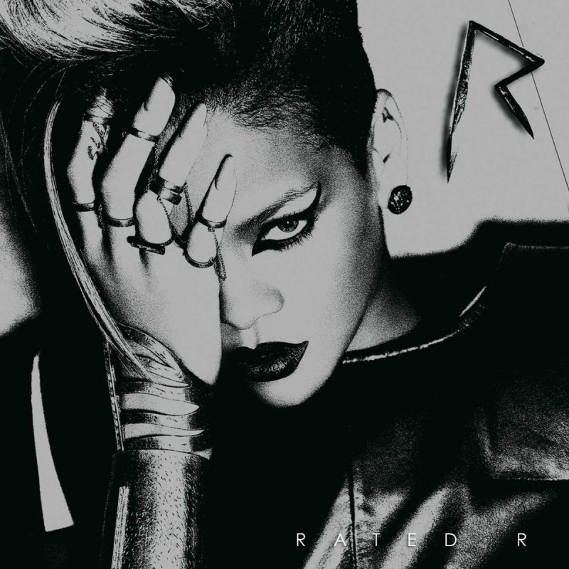 Rated R là album đánh dấu sự trở lại của Rihanna sau mối tình tai tiếng với bạn trai cũ