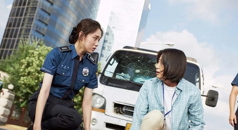 Phi vụ nữ quyền xoay quanh hành trình phá án ly kỳ mà hài hước của Mi Young và Ji Hye