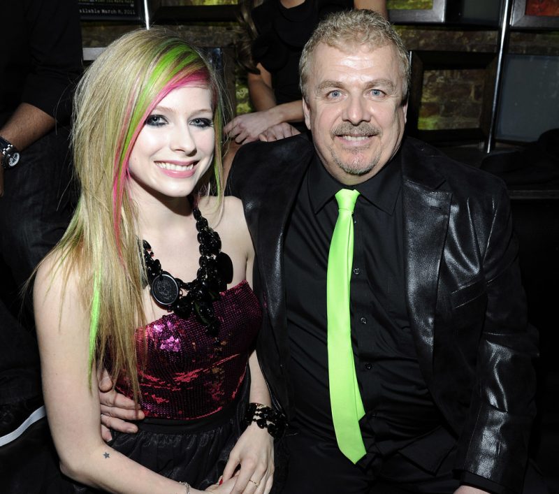 avril lavigne 5 e1641892749899 - Avril Lavigne và câu chuyện về "Công chúa Pop Punk" của thời đại
